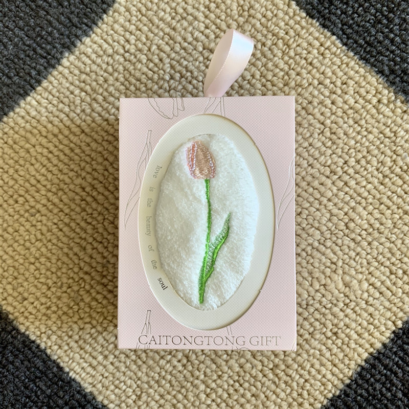 Embroidered Tulip Hand Towel S - огляд і ціна Home Textiles Towel Set