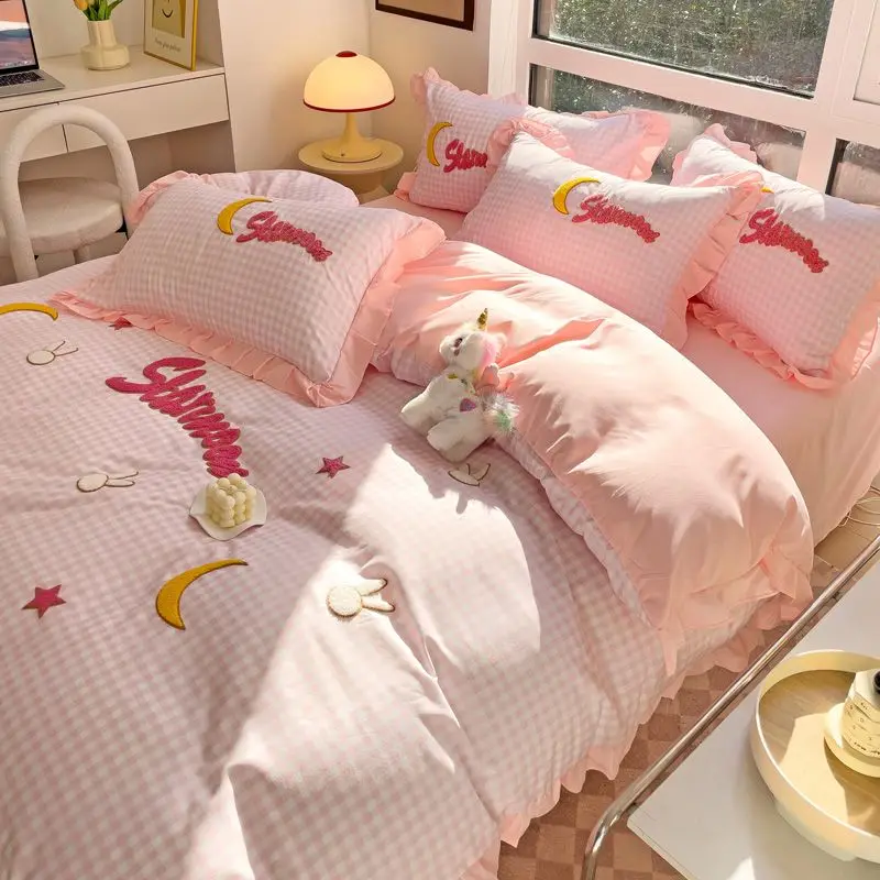 Lace Quilt Cover,bed Sheet,was - огляд і ціна Home Textiles Towel Set