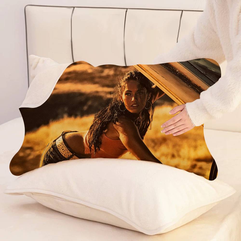 Actor M-Megan F-Fox Pillow Tow - огляд і ціна Home Textiles Towel Set
